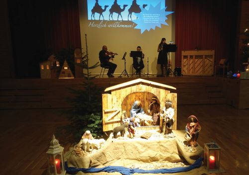 Evang. Familiengottesdienst (17.00) am Heiligen Abend